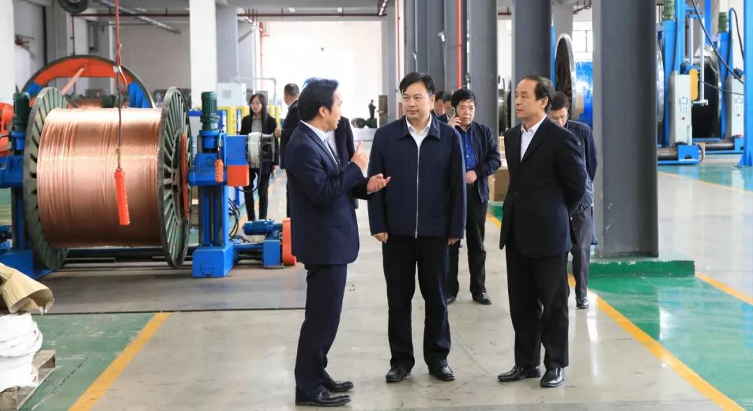 参观生产车间_上海起帆电缆